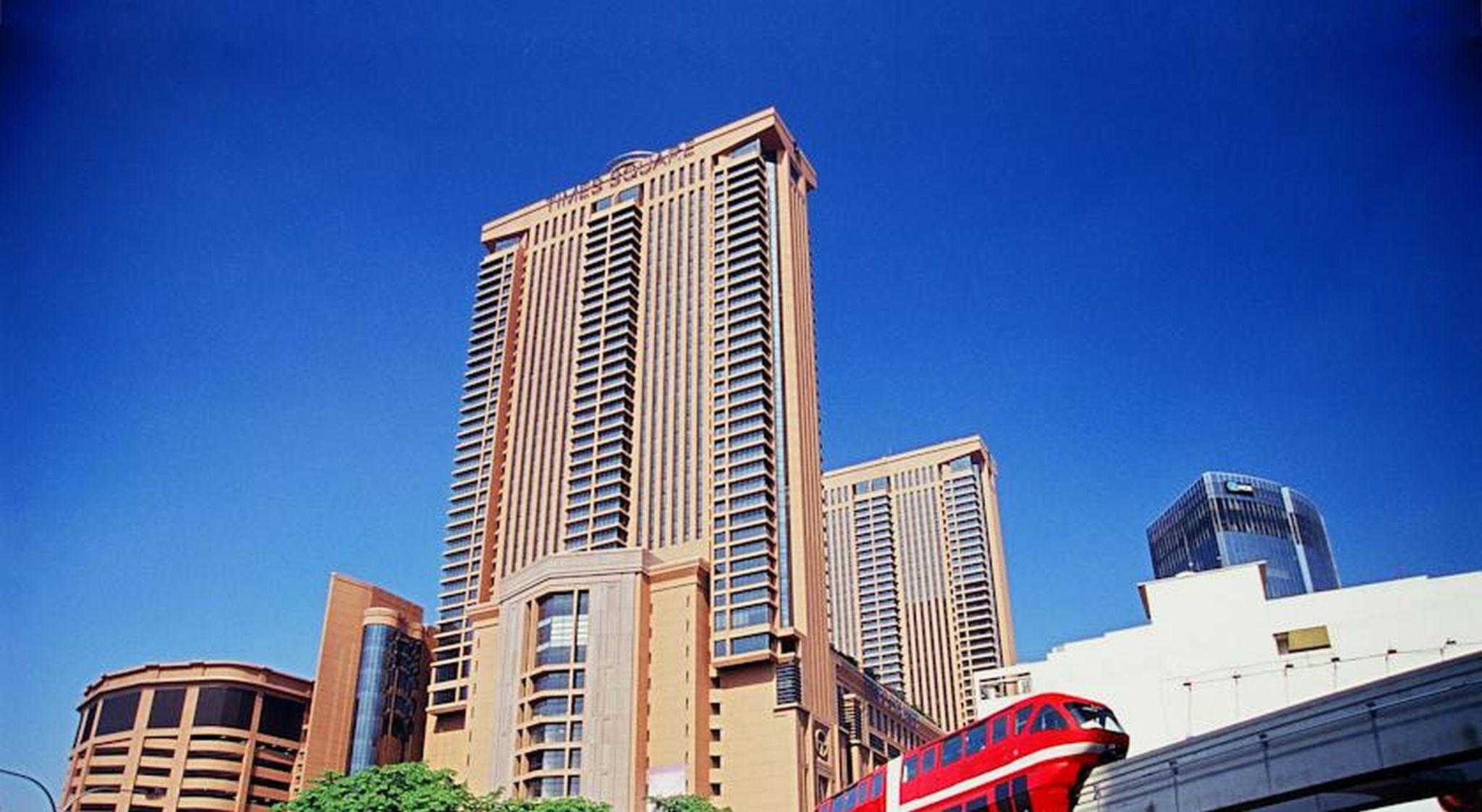 Berjaya Times Square Hotel, Kuala Lumpur Kültér fotó The Marina Tower