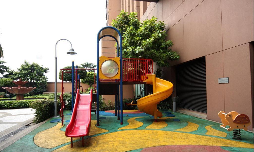Berjaya Times Square Hotel, Kuala Lumpur Kültér fotó Playground at the 10th floor